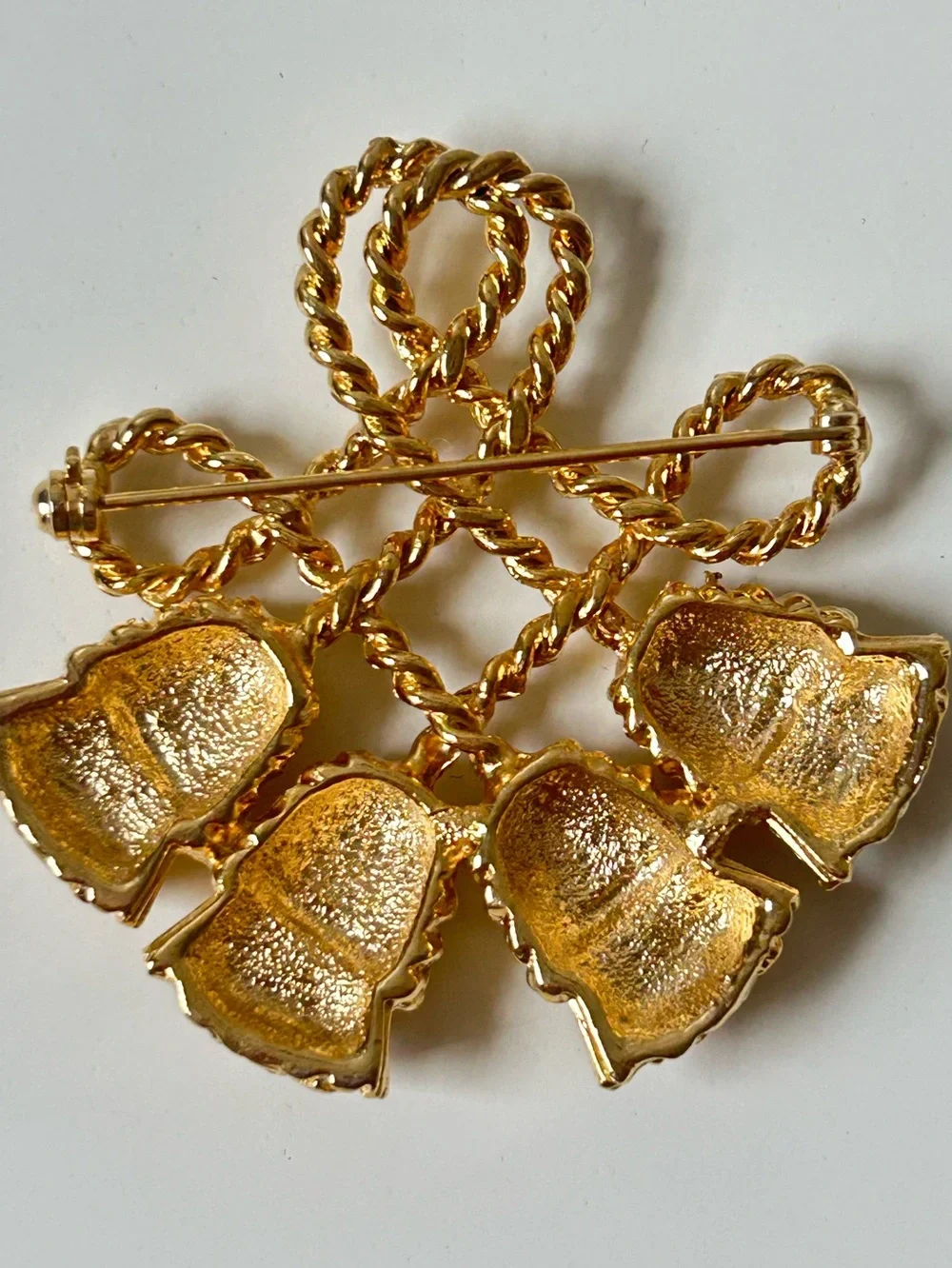 Lion & Tassel 2pc Brooch Set